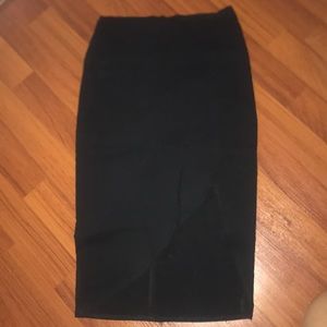 TOBI black high waisted skirt with slit